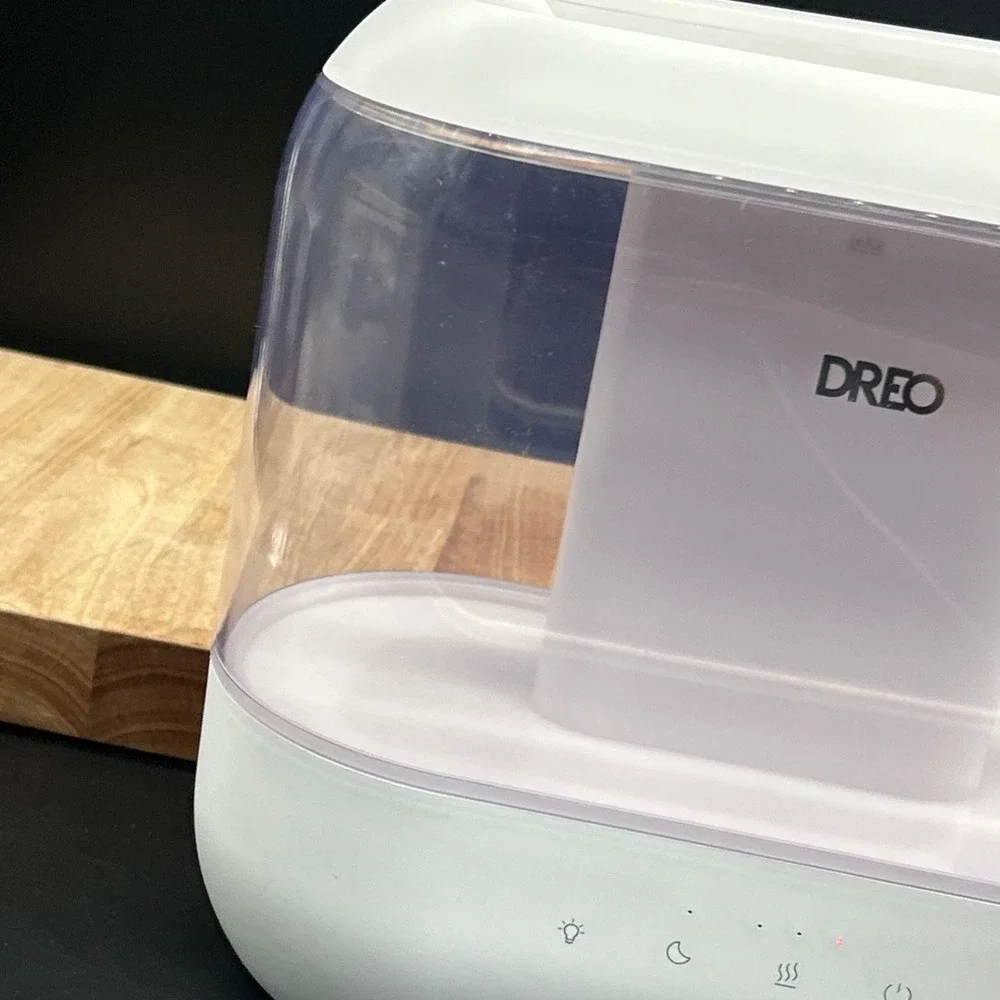 DREO Humidifier 4 Liter Quiet Run Cool Mist w/Light Excellent Working DR-HHM001